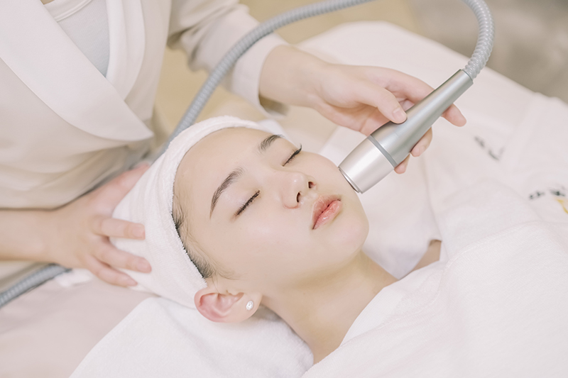 高端美容教育：解鎖美麗產(chǎn)業(yè)的黃金鑰匙