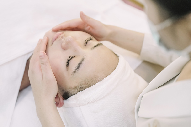 探尋美容學(xué)習(xí)優(yōu)選路徑：解鎖專(zhuān)業(yè)成長(zhǎng)的黃金法則